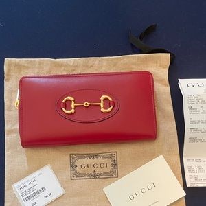 NWT Gucci Red Leather Wallet